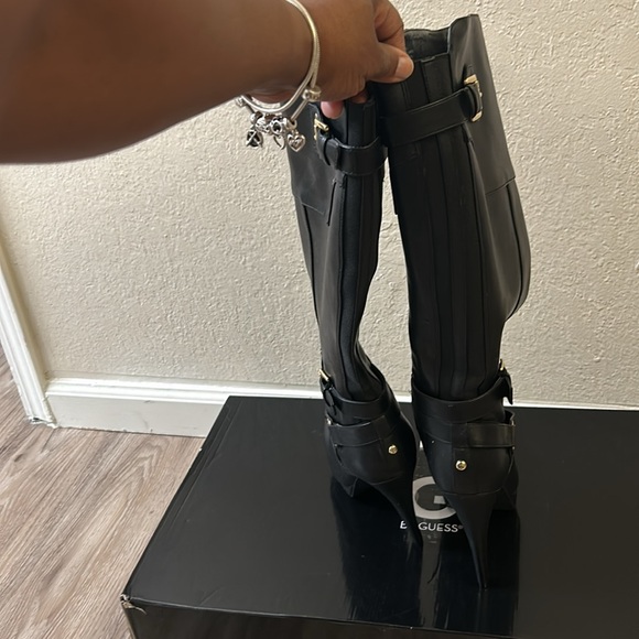Beautiful Black Knee High Boots by GUESS - Picture 5 of 10